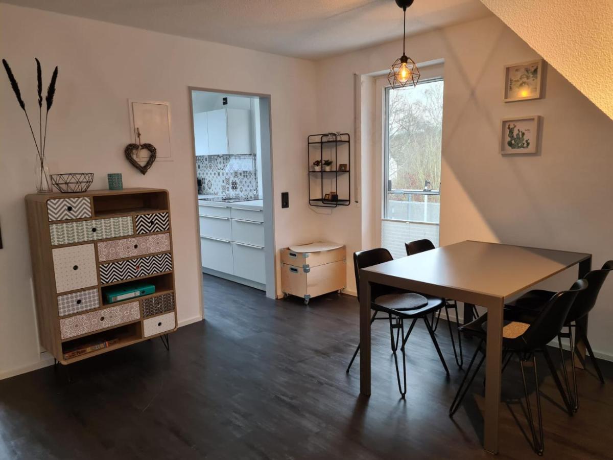 رادولفزيل ام بوندنز Maisonette-Wohnung Mit Balkon المظهر الخارجي الصورة